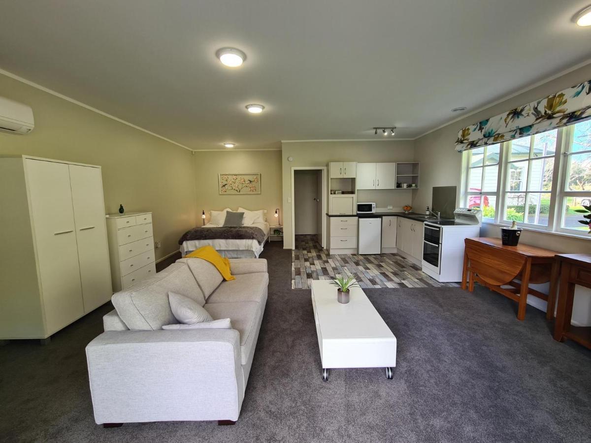 Apartament Pyes Pa Studio Tauranga Zewnętrze zdjęcie